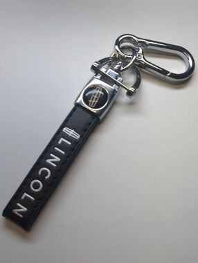 Car Keychain for Lincoln NWT
